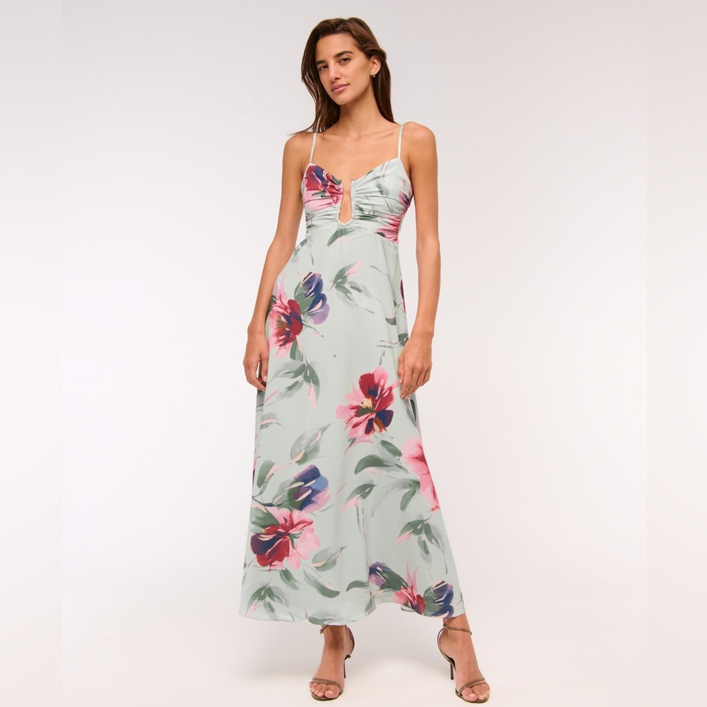 NWT Abercombie Bra-Free Hardware Maxi Dress